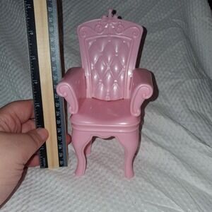 Barbie Swan Lake‎ Throne Chair Doll Playset by Mattel